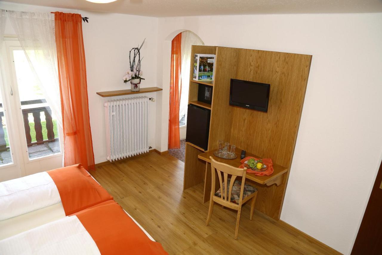 Landhotel Garni Schweizerhaus Schönwalde 외부 사진
